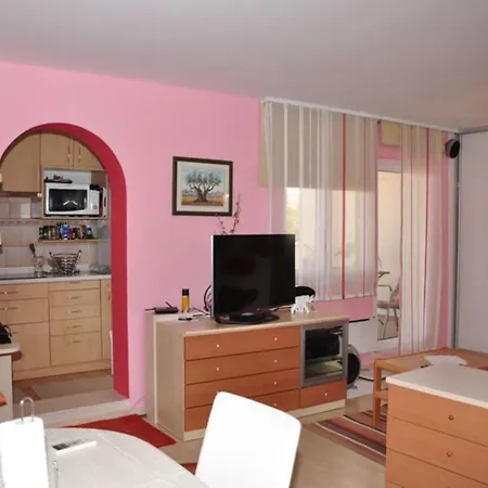 Mili - With Sea View Apartment *